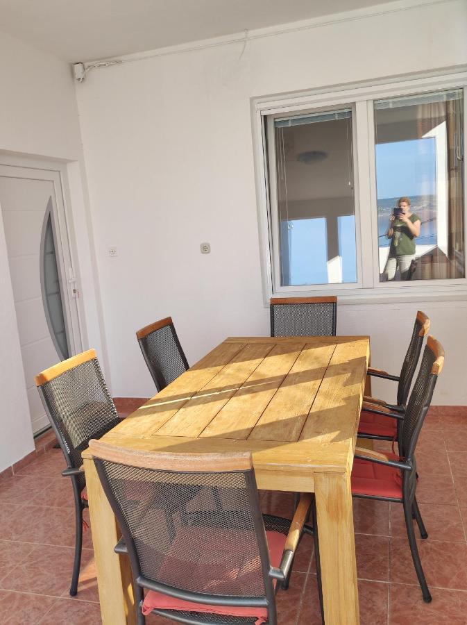Apartments Veni Up Starigrad Paklenica Ngoại thất bức ảnh