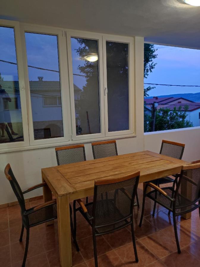 Apartments Veni Up Starigrad Paklenica Ngoại thất bức ảnh