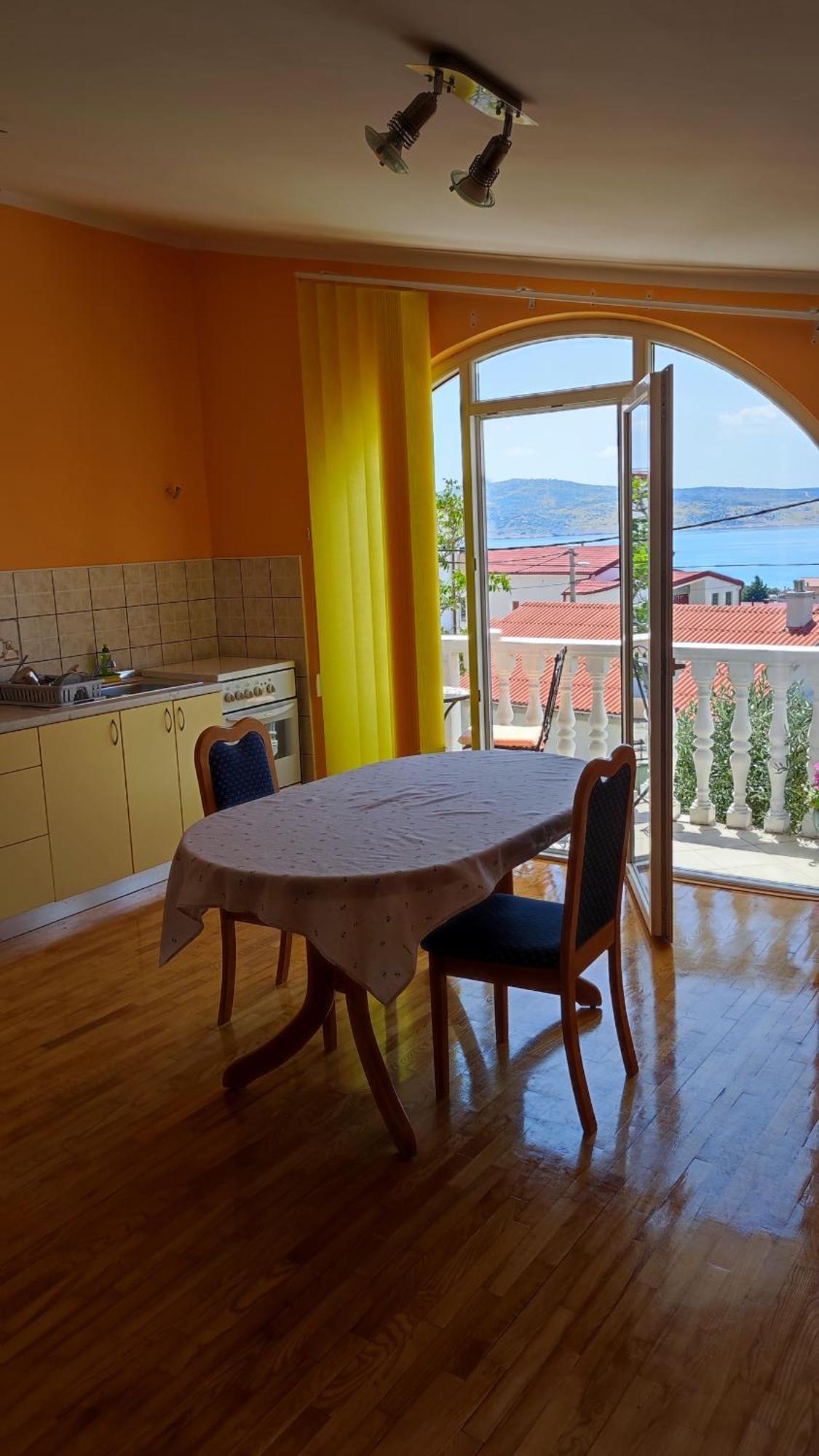 Apartments Veni Up Starigrad Paklenica Phòng bức ảnh