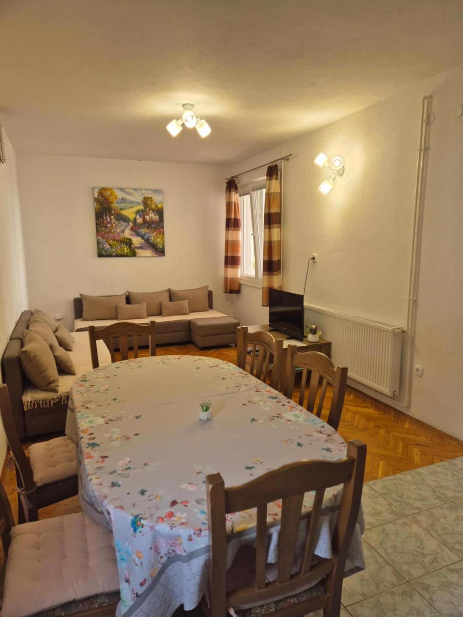 Apartments Veni Up Starigrad Paklenica Ngoại thất bức ảnh