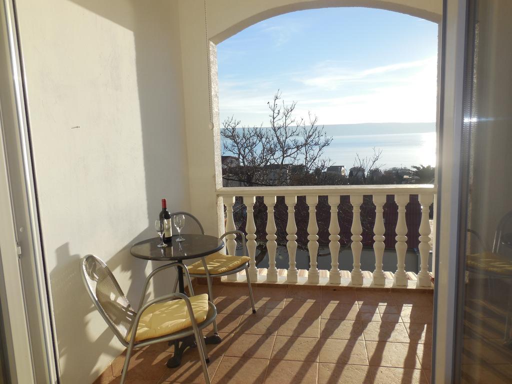Apartments Veni Up Starigrad Paklenica Ngoại thất bức ảnh