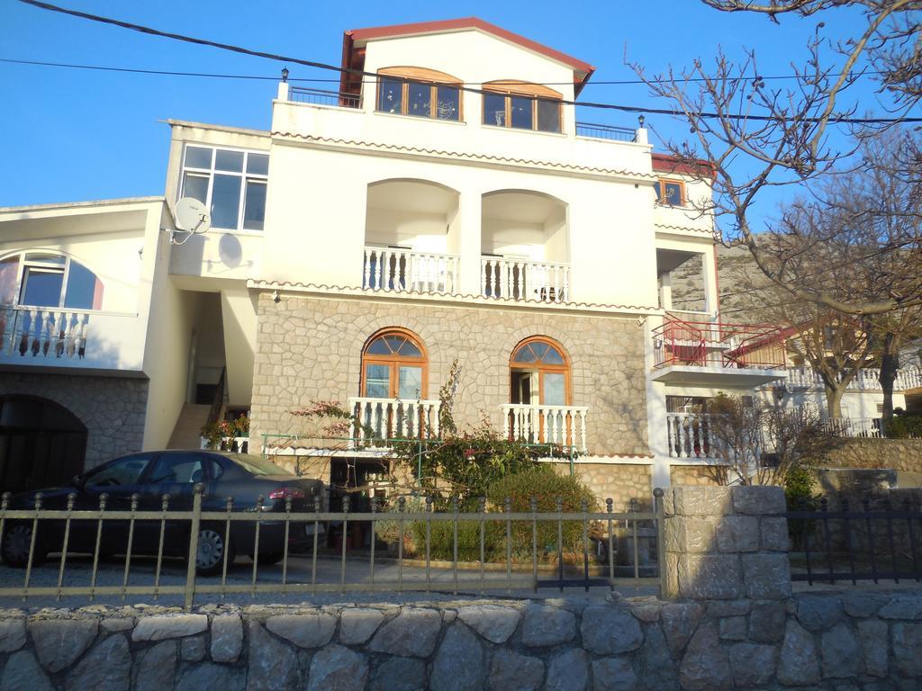 Apartments Veni Up Starigrad Paklenica Ngoại thất bức ảnh