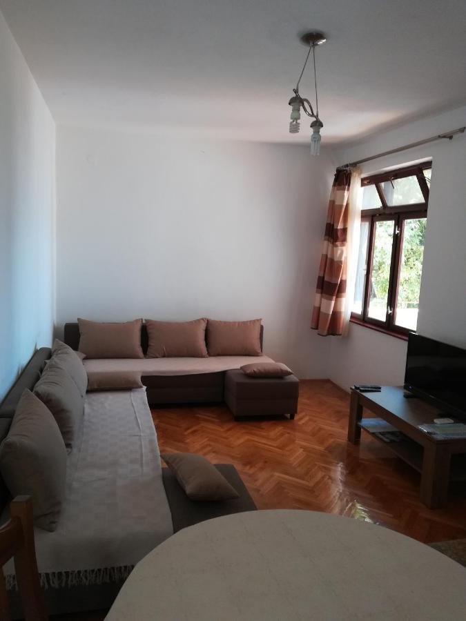 Apartments Veni Up Starigrad Paklenica Ngoại thất bức ảnh